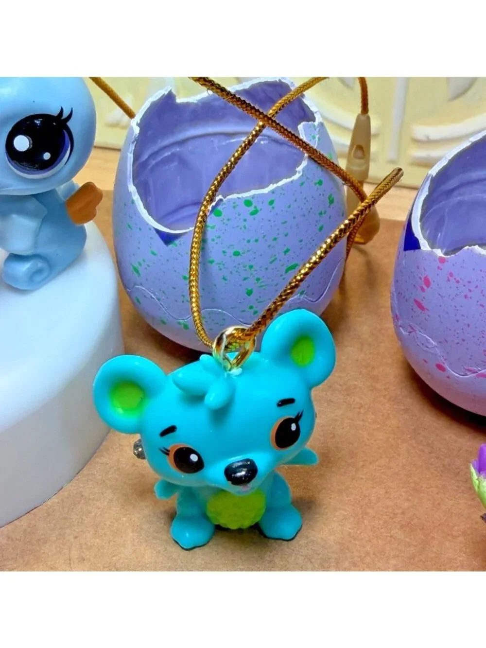 7pc Hatchimals Mini Figures Collectible Set W/ Golden String & Eggshell U69a